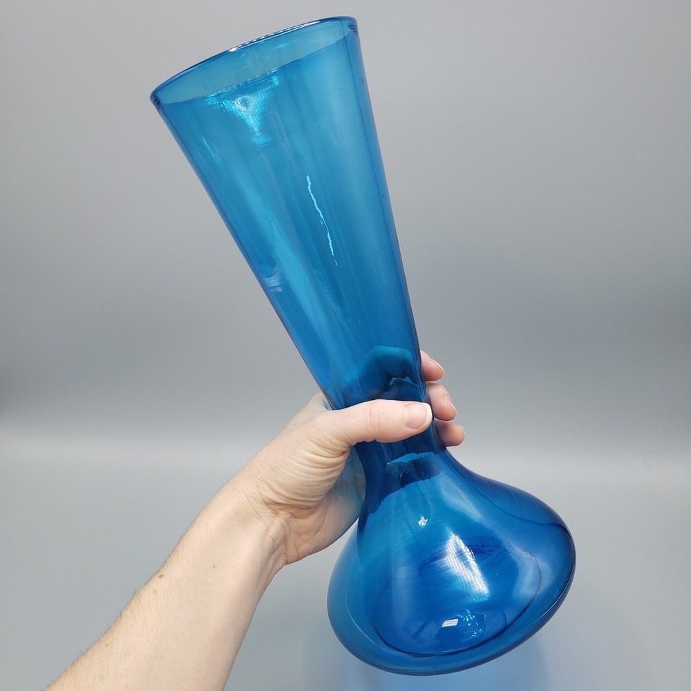 VTG Mid Century Modern Blue Glass Hourglass Vase 12" MCM Decor 60s‎ 70s Art Deco - Picture 4 of 8